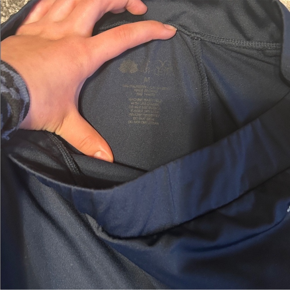 Elegant Navy Midi Skirt - Picture 5 of 5